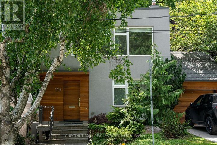 Property Photo:  116 Boulton Drive  ON M4V 2V6 