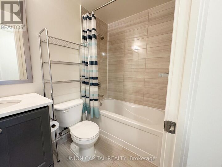 Property Photo:  825 Church Street 312  ON M4W 3Z4 