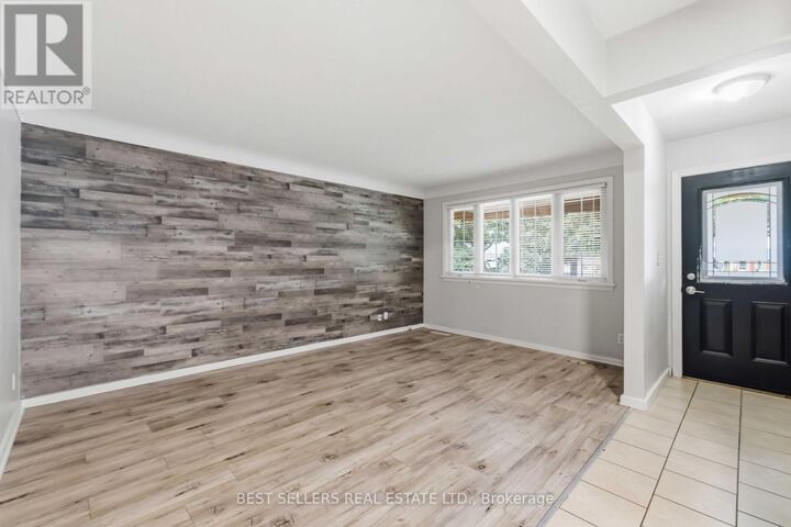 Property Photo: 88 Rykert Street ON L2S 1Z6