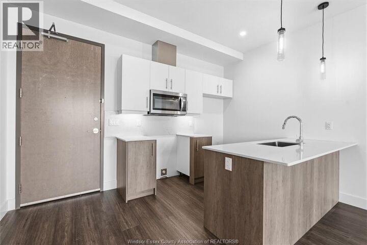 Property Photo:  595 Lilymac 112  ON N6E 3N7 