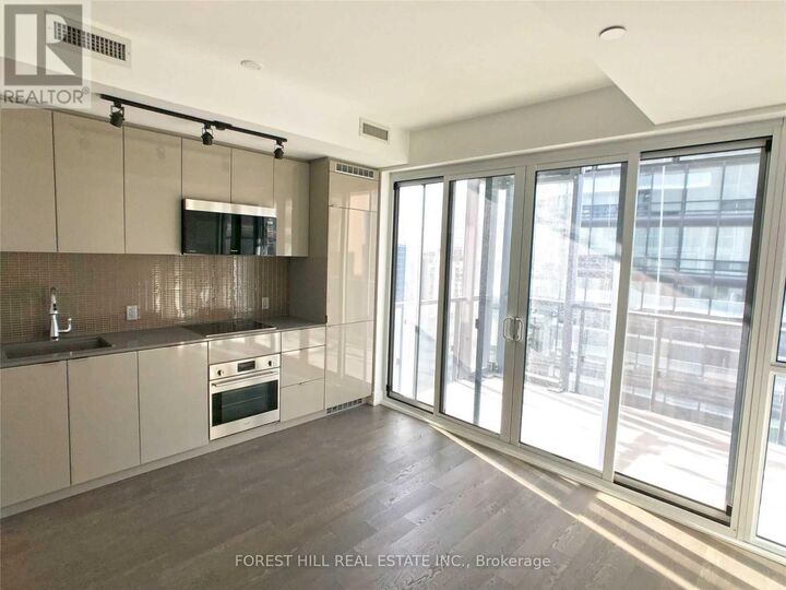 Property Photo:  7 Grenville Street 2702  ON M4Y 0E9 