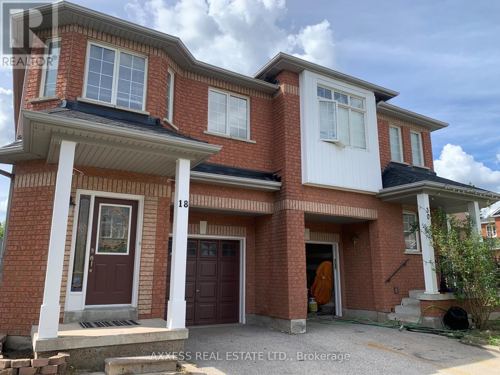 Property Photo:  18 Weatherell Drive  ON L7A 1Y7 