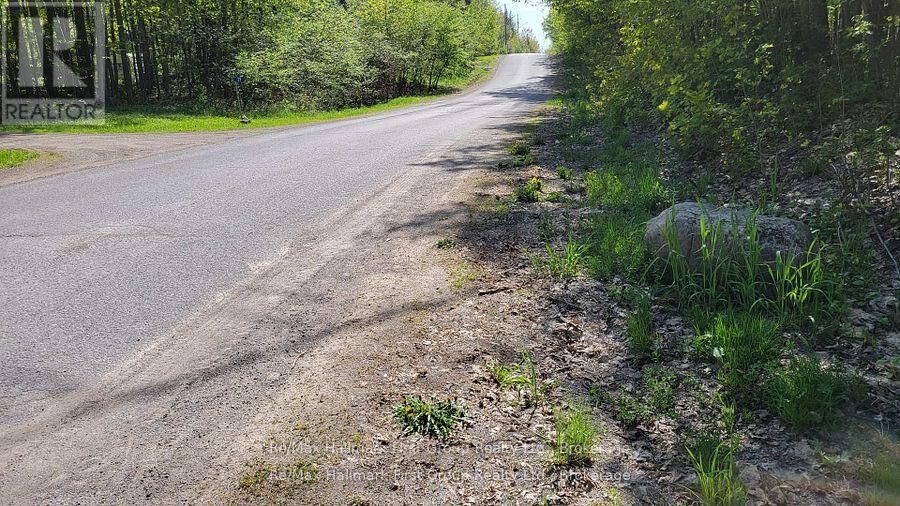 Property Photo:  0 Luffman Road  ON K0K 2L0 