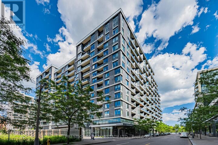 Property Photo:  1 Edgewater Drive 202  ON M5A 1B9 
