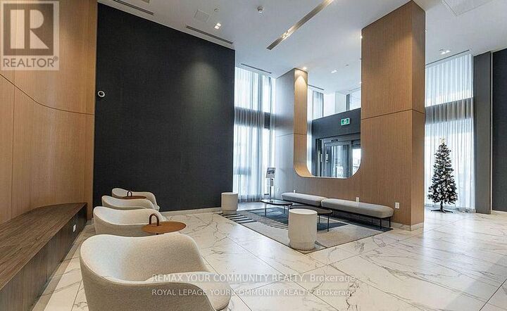 Property Photo: 1195 The Queensway Street 511 ON M8Z 0H1