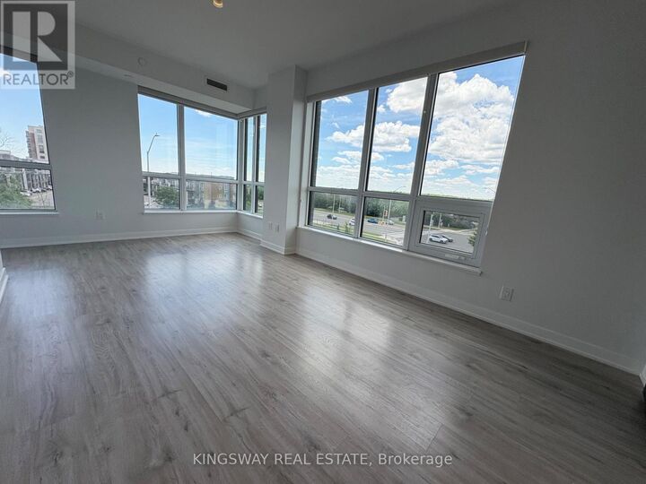 Property Photo: 3005 Pine Glen Road 216 ON L6M 5P5
