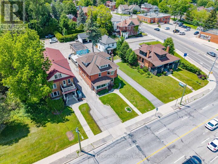 Property Photo: 390 King Street ON L4R 3M9