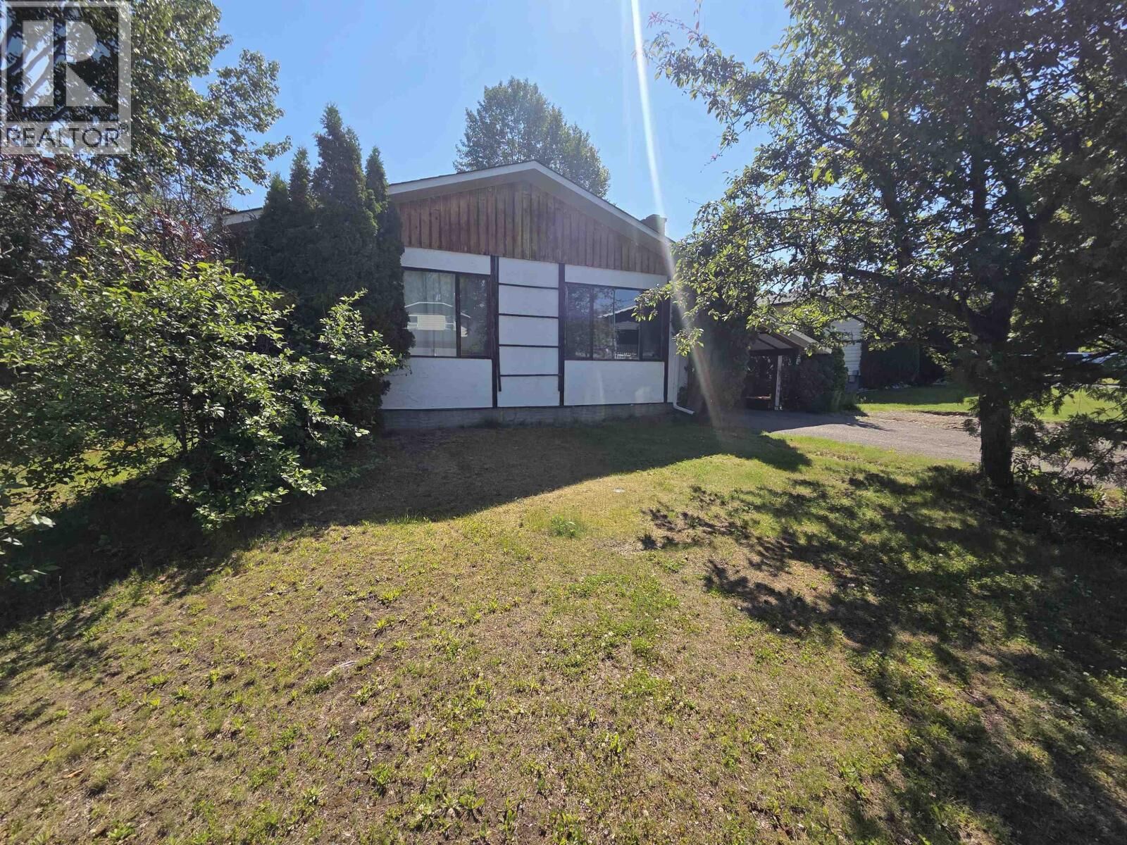 Property Photo:  1196 Stirling Drive  BC V2M 6P4 