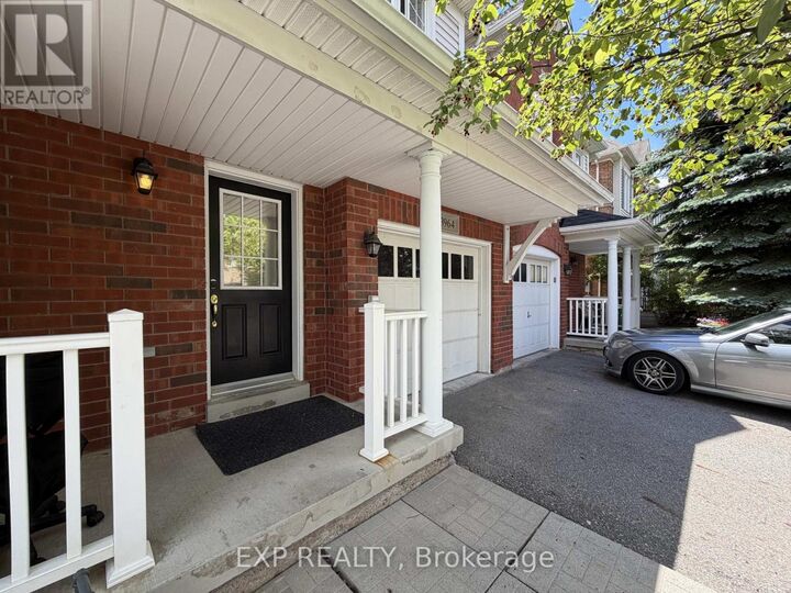 Property Photo:  3964 Stardust Drive  ON L5M 8A5 