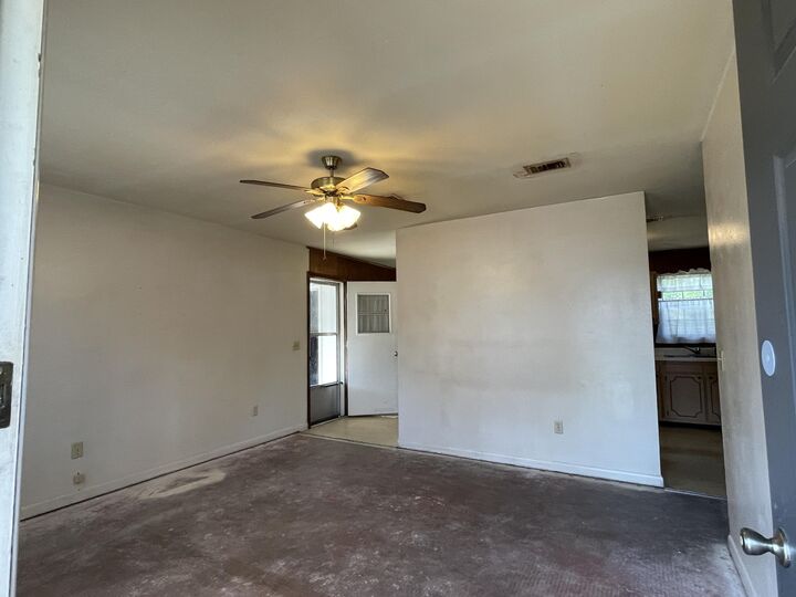 Property Photo:  378 NW Oakland Circle  FL 32548 