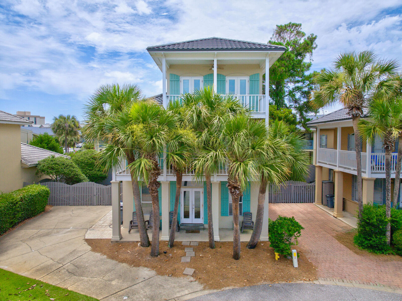 Property Photo: 21 Garnet Cove FL 32550