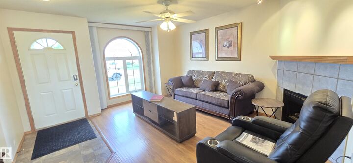 Property Photo: 4519 59 Ave AB T9C 1V4