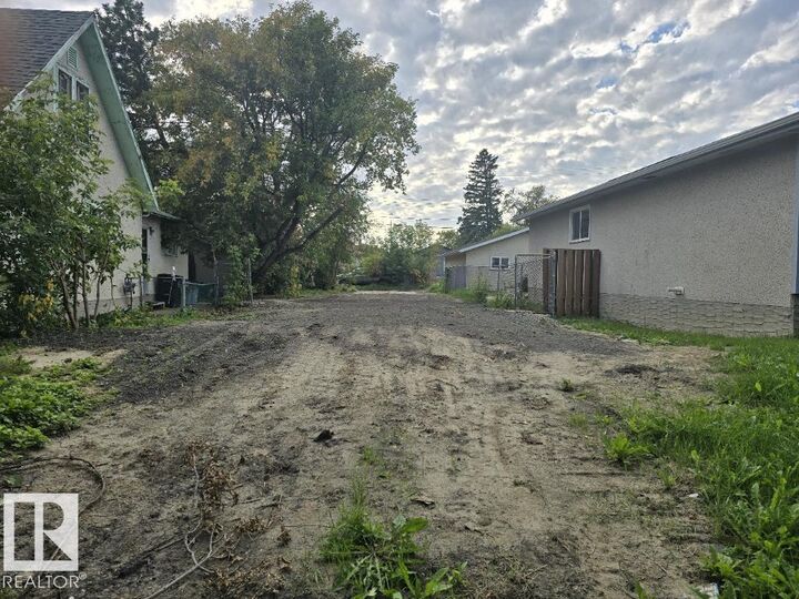 Property Photo:  13024 65 Street NW  AB T5A 1A1 