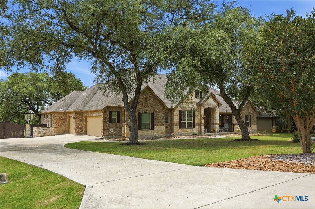 Property Photo: 563 Solms Forest TX 78132
