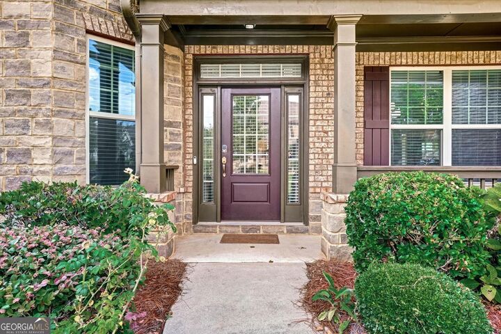 Property Photo:  1820 Stonington Drive  GA 30041 