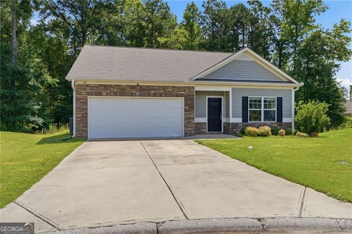 Property Photo: 34 Berryrun Drive GA 30165