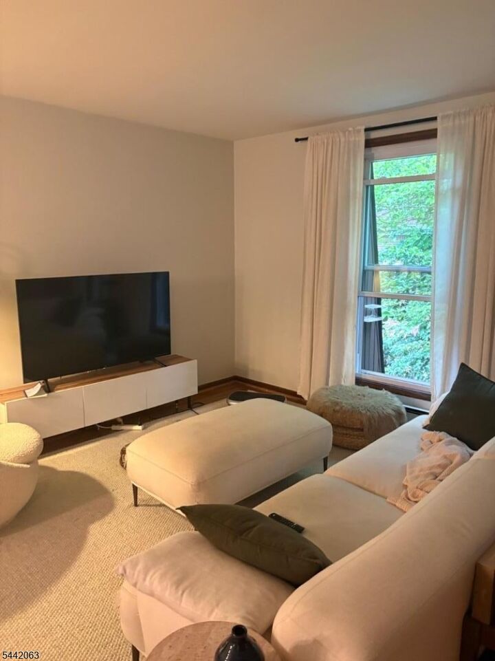 Property Photo:  295 Claremont Ave 6  NJ 07042 