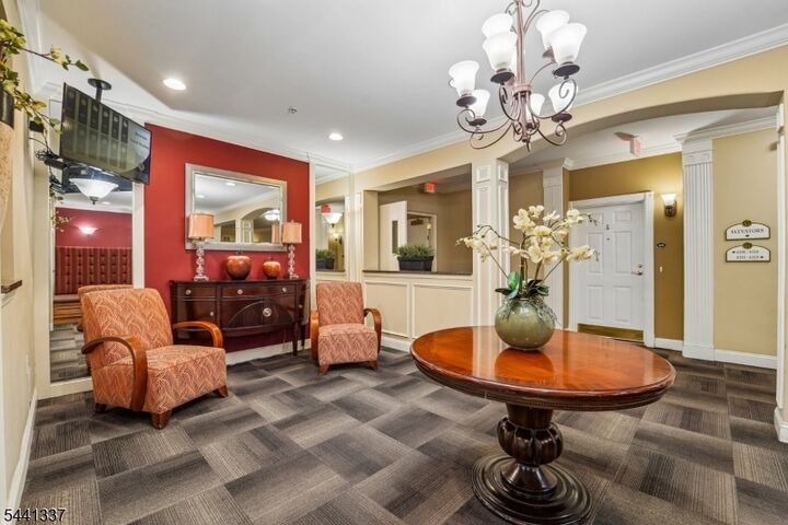 Property Photo:  6214 Brookhaven Ct 214  NJ 07457 