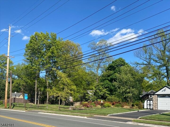 Property Photo: 374 South Ave NJ 07023