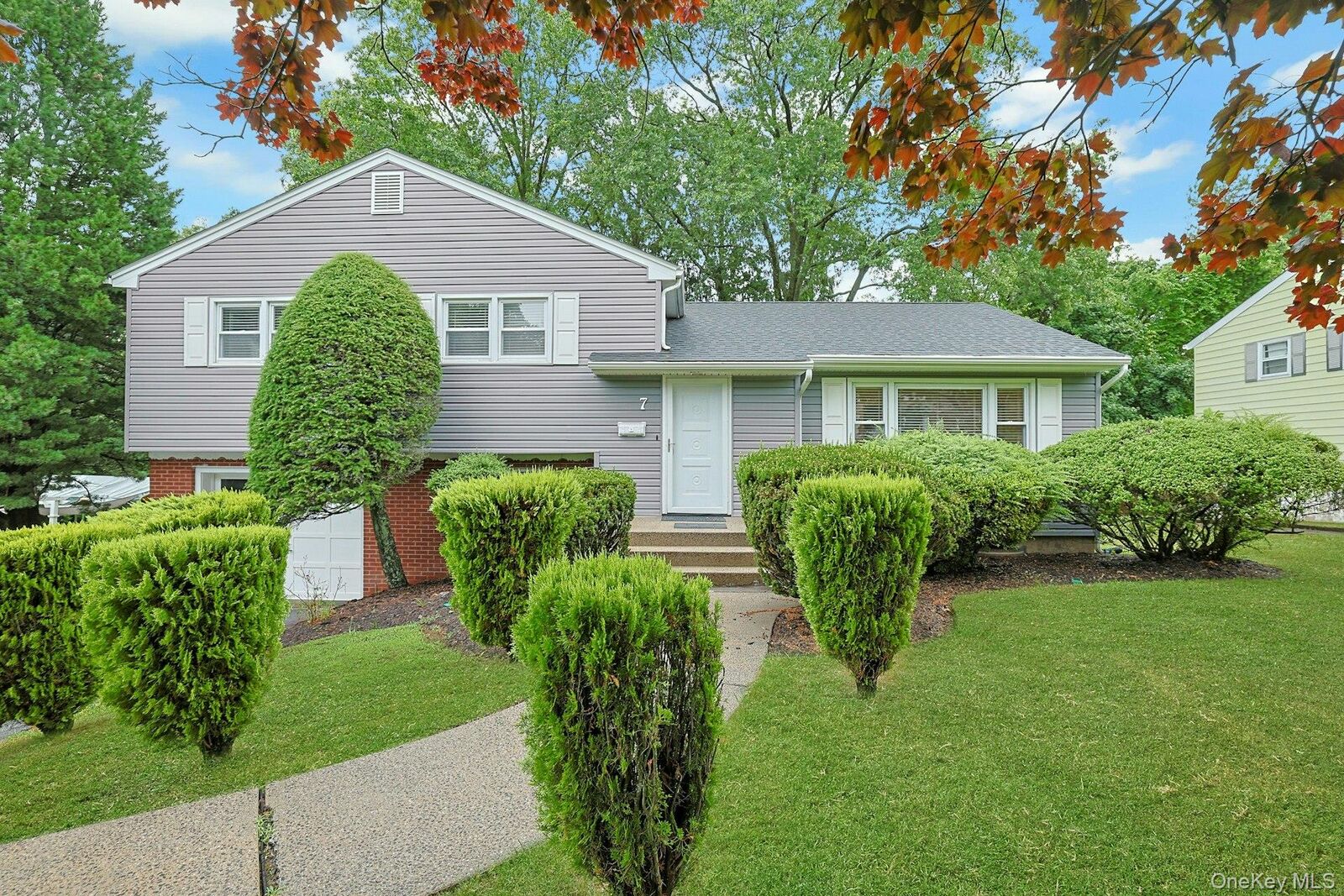 Property Photo:  7 Stewart Place  NY 10977 