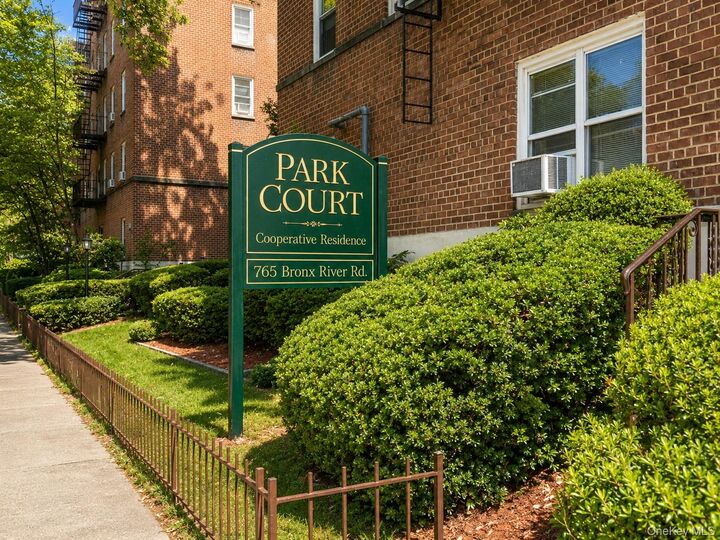 Property Photo:  765 Bronx River Rd 6G  NY 10708 