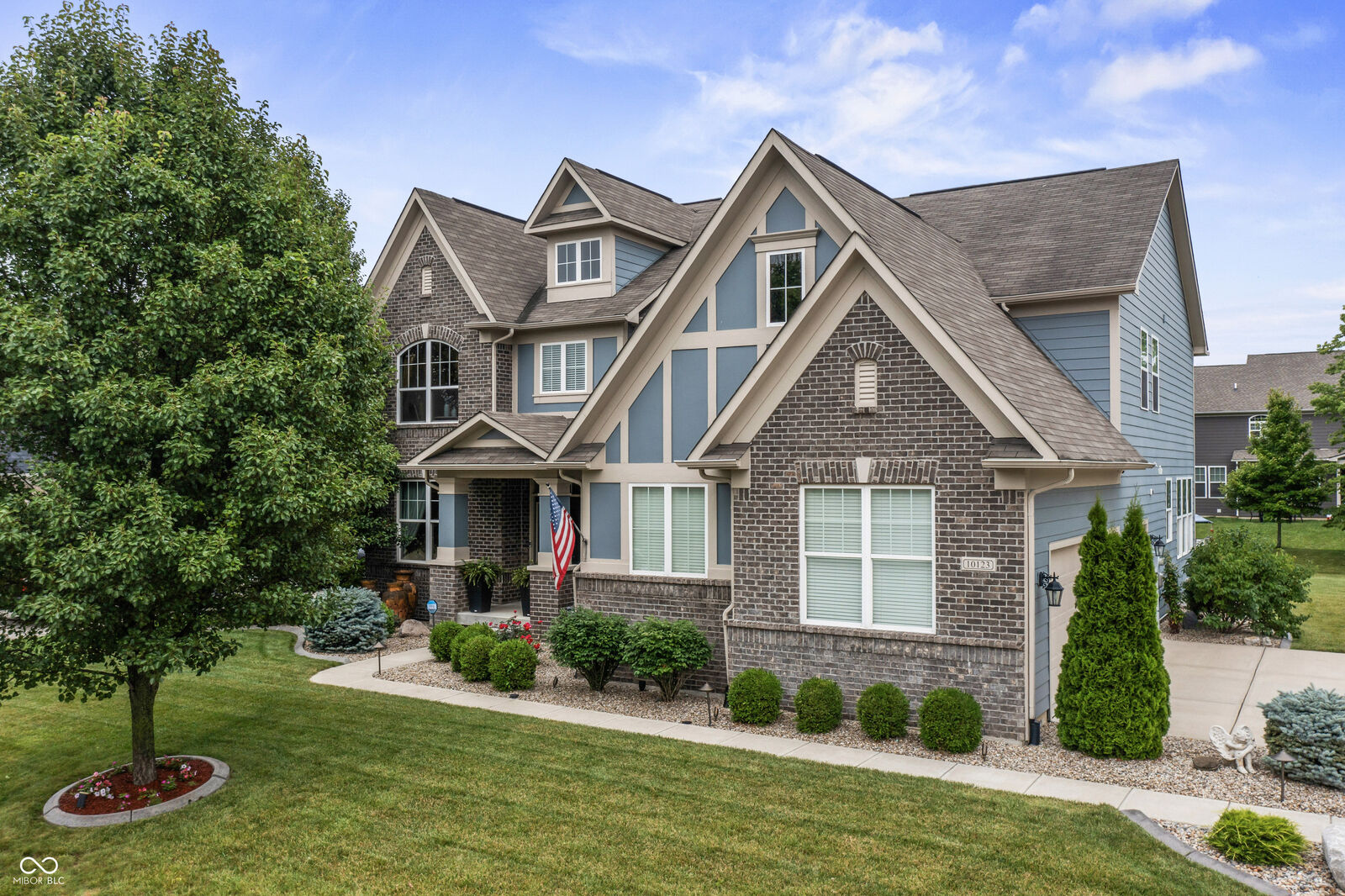 Property Photo: 10123 Landis Boulevard IN 46040