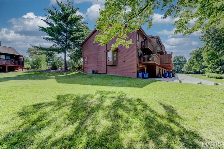 Property Photo:  3016 Duclair Parkway  MO 63303 