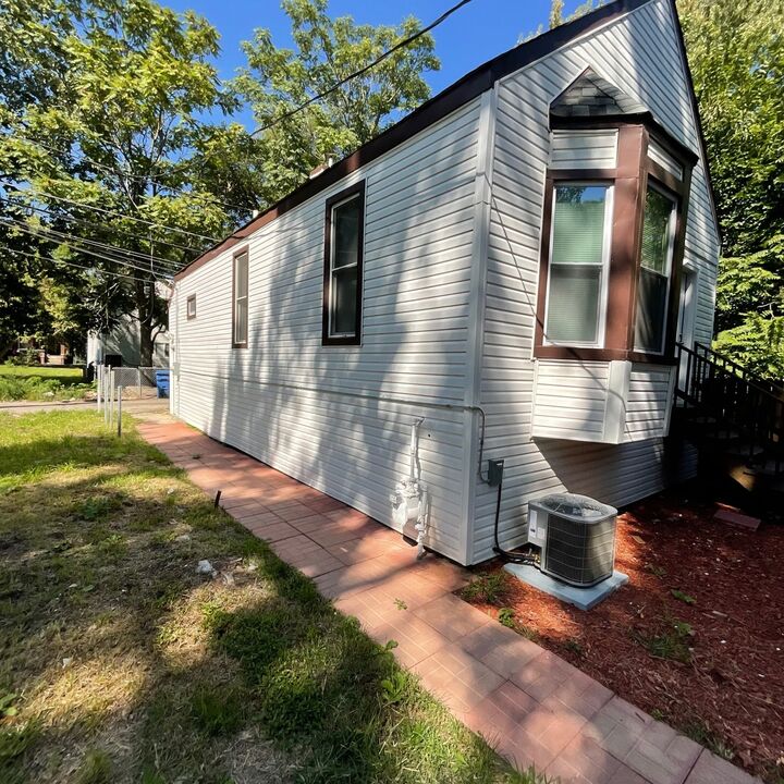 Property Photo:  6508 S Carpenter Street 3  IL 60621 