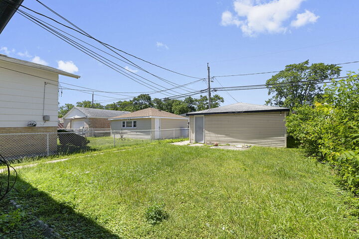 Property Photo:  11610 S Aberdeen Street  IL 60643 