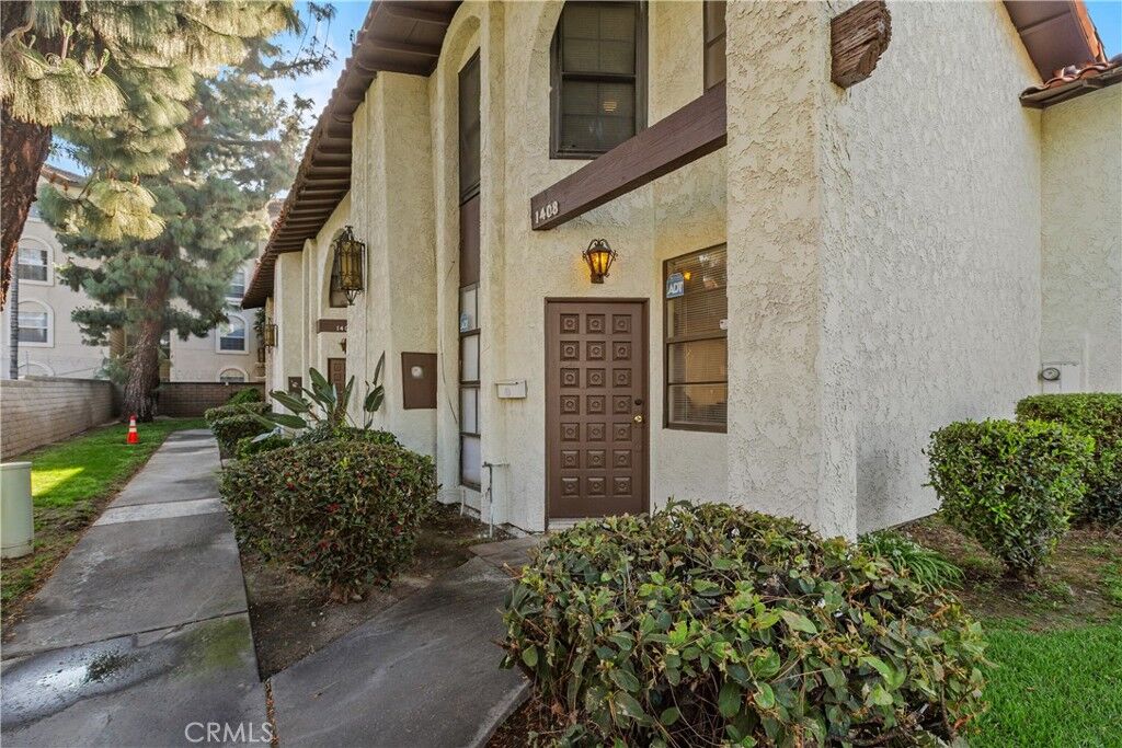 Property Photo:  1408 Everton Place  CA 92507 