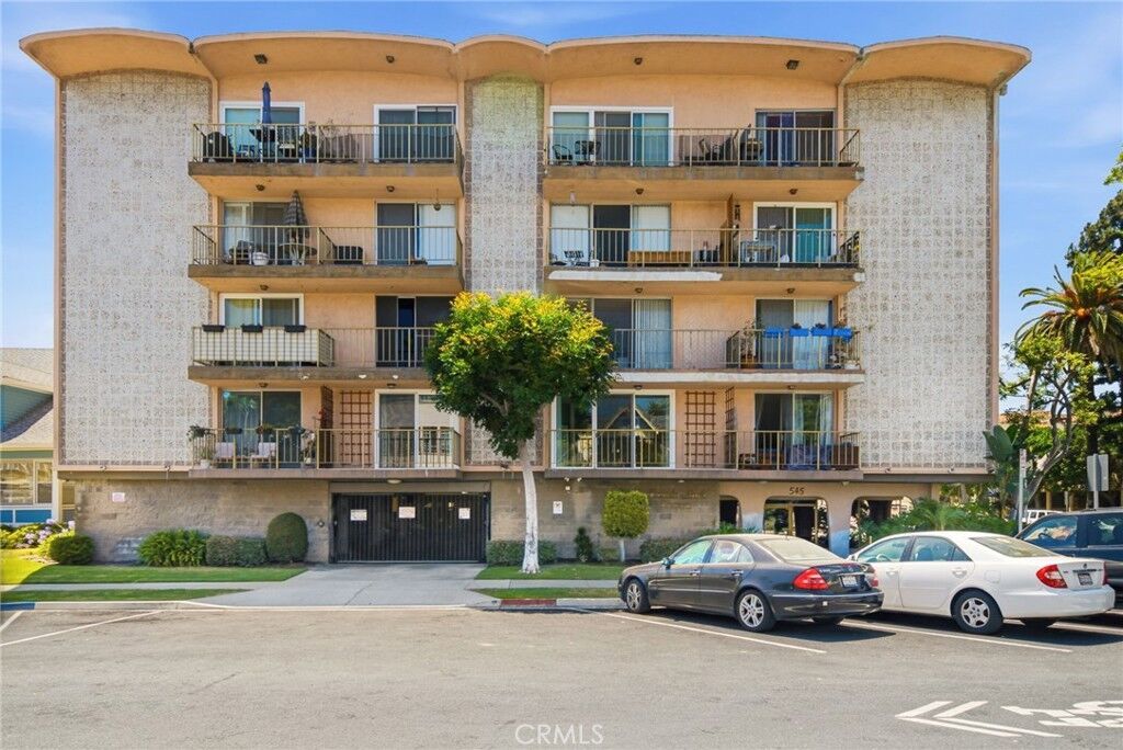 Property Photo:  545 Chestnut 302  CA 90802 