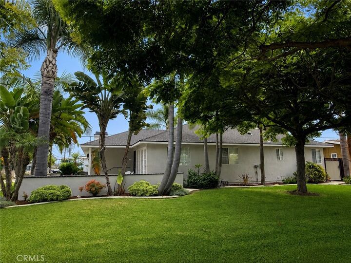 Property Photo:  5832 E. Conant St.  CA 90808 