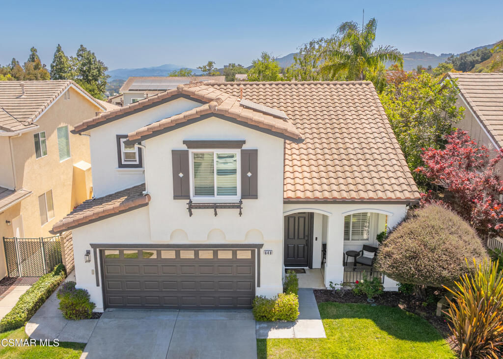 Property Photo:  648 Camino Del Mar  CA 91320 