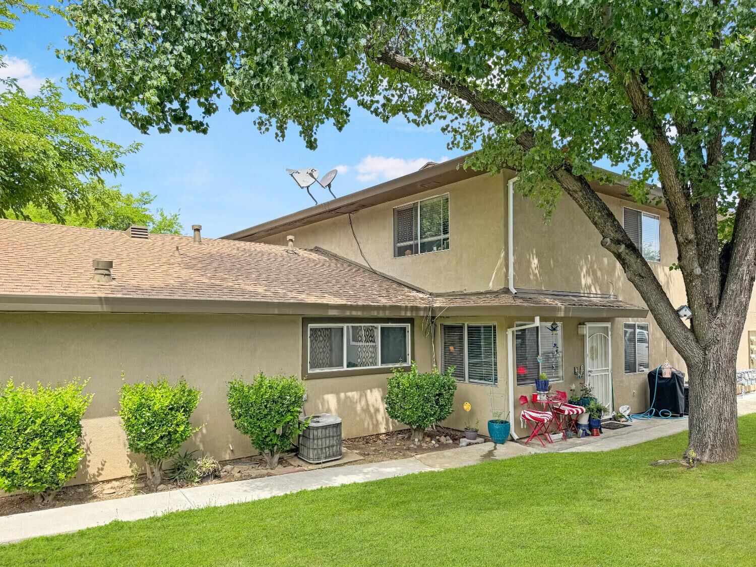 Property Photo:  11501 Garnet Way 3  CA 95602 