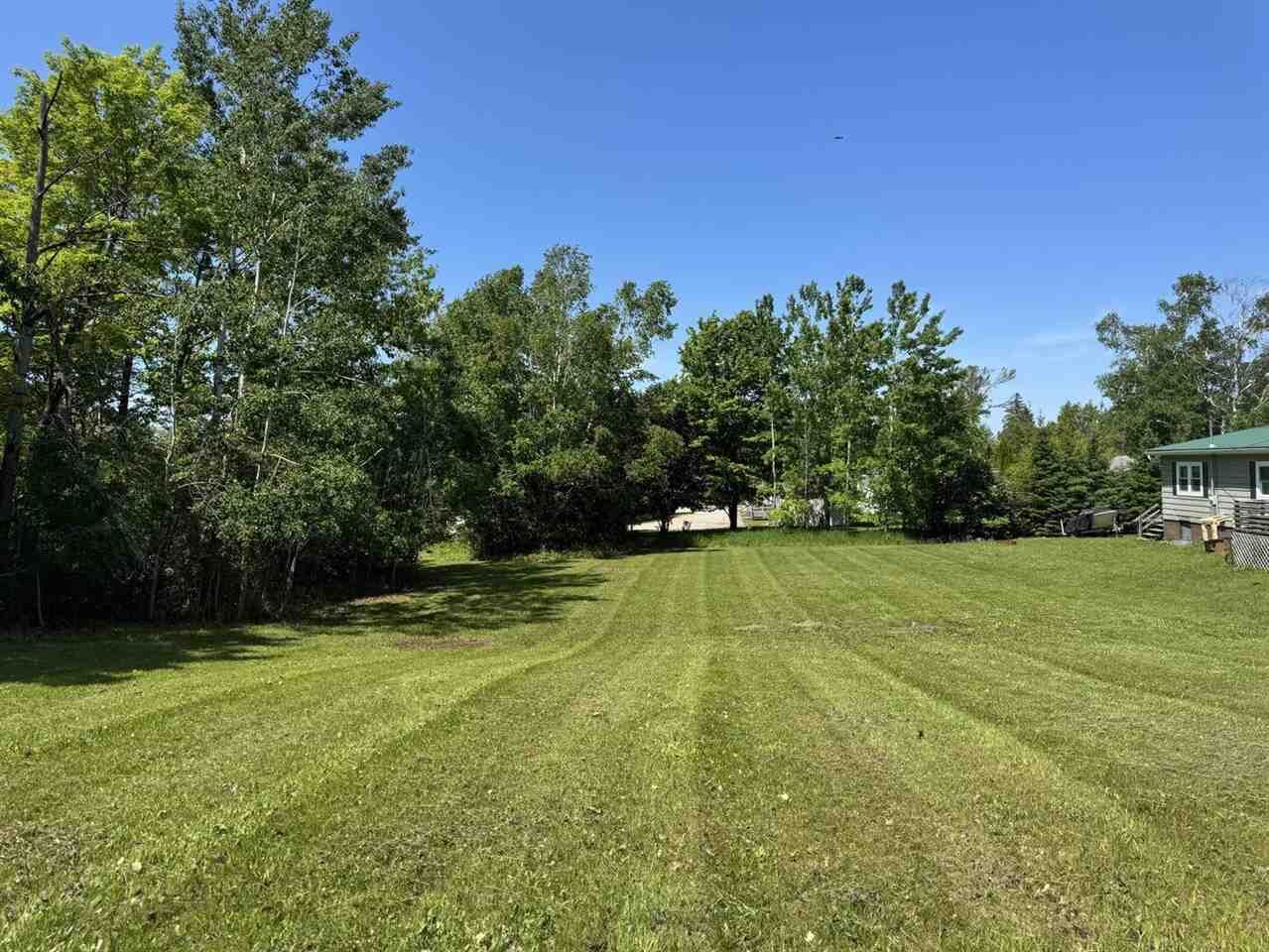 Property Photo: 818 Cadillac MI 49701