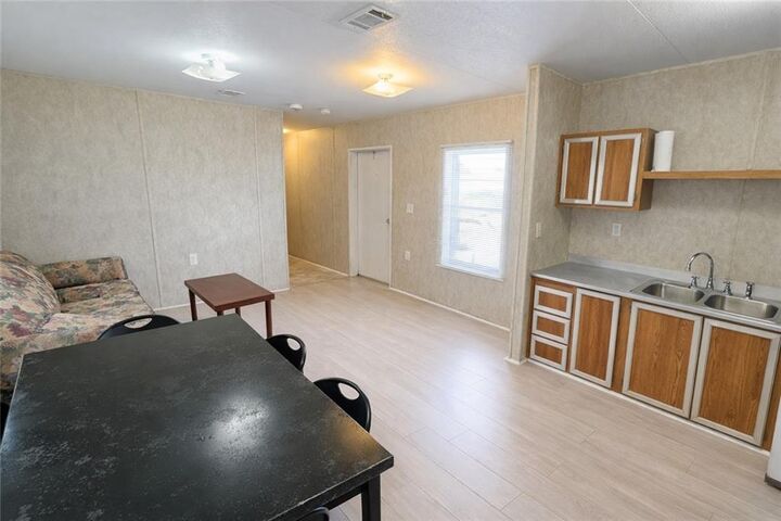 Property Photo:  122 North Street  LA 70083 