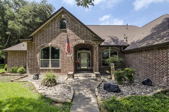 Property Photo:  515 Seneca Drive  TX 75165 