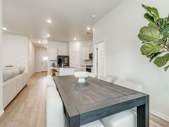 Property Photo:  9005 NW 149th Terrace  OK 73099 