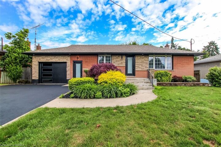 69 Fairview Drive — photo 1