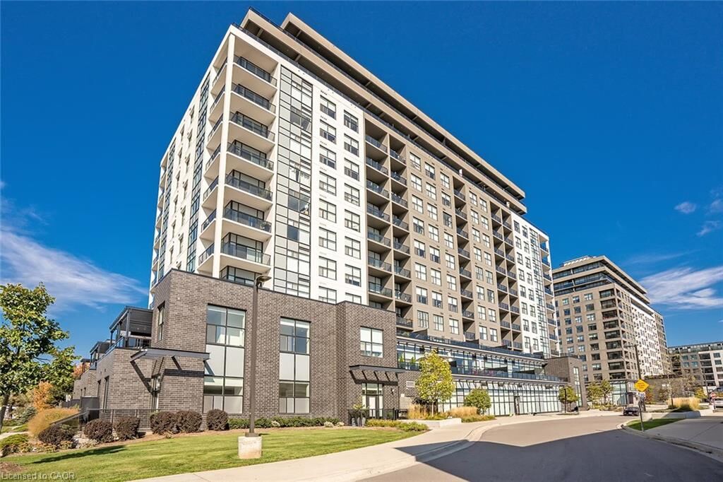 Property Photo:  1878 Gordon Street 202  ON N1L 0P4 
