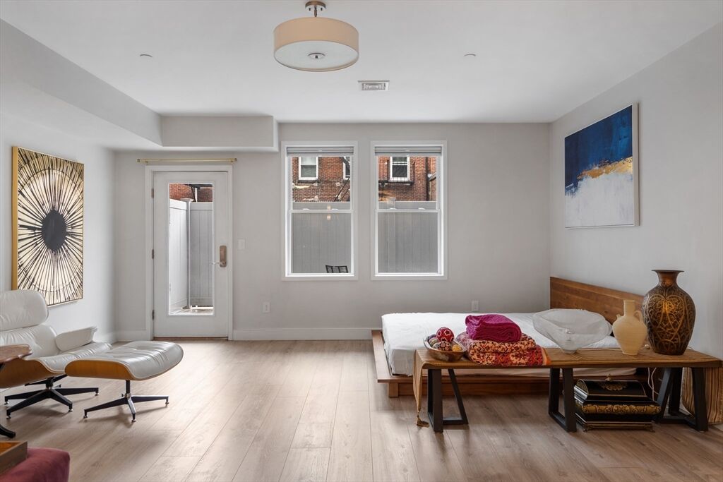 Property Photo:  70 Bremen St 207  MA 02128 