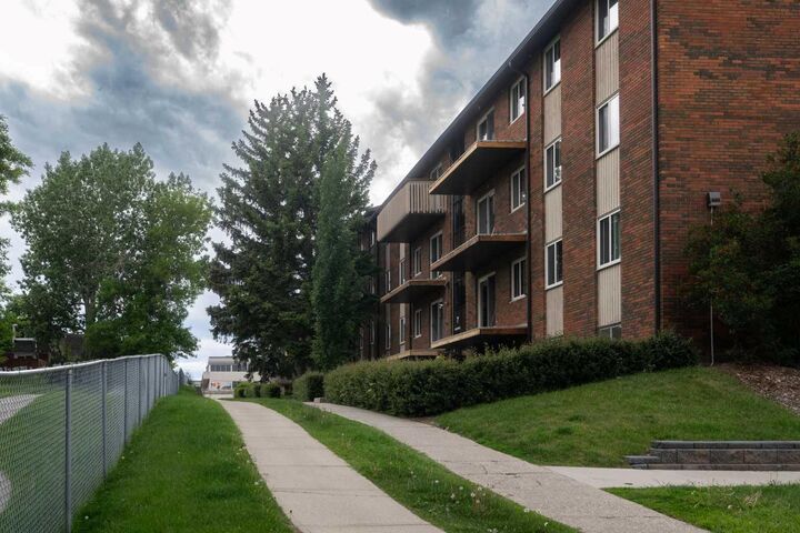 11620 Elbow Drive SW 731 — photo 1