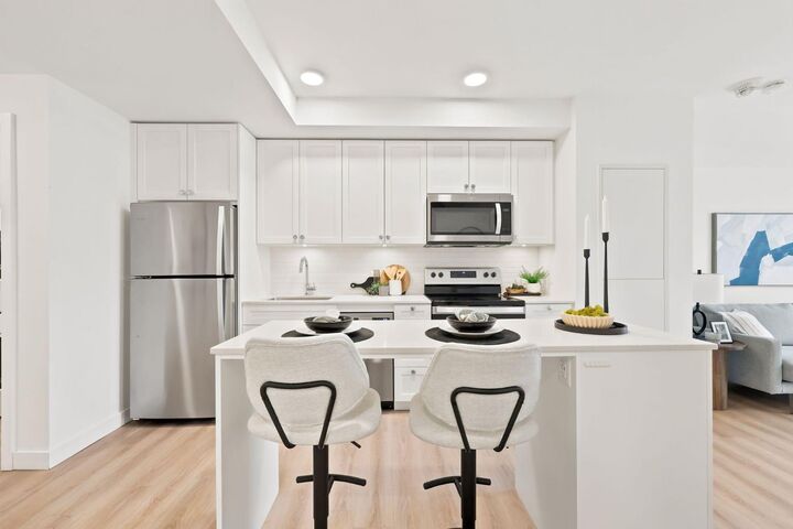 123 4 Street 311 — photo 1