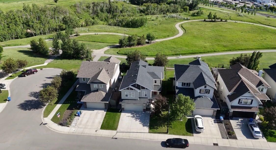 Property Photo:  135 Drake Landing View  AB T1S 0A1 