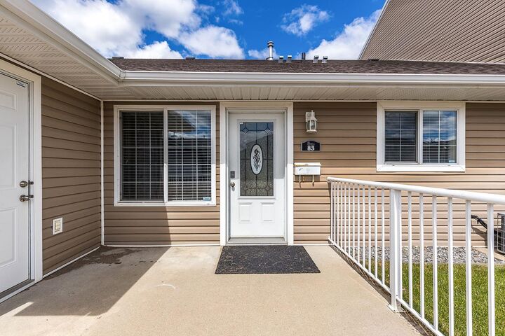 83 Northlands Lane NE — photo 1