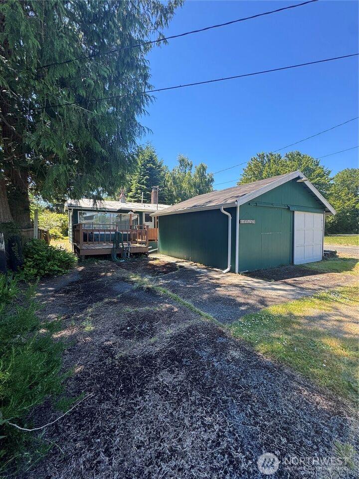 Property Photo:  4516  Alder Street  WA 98590 