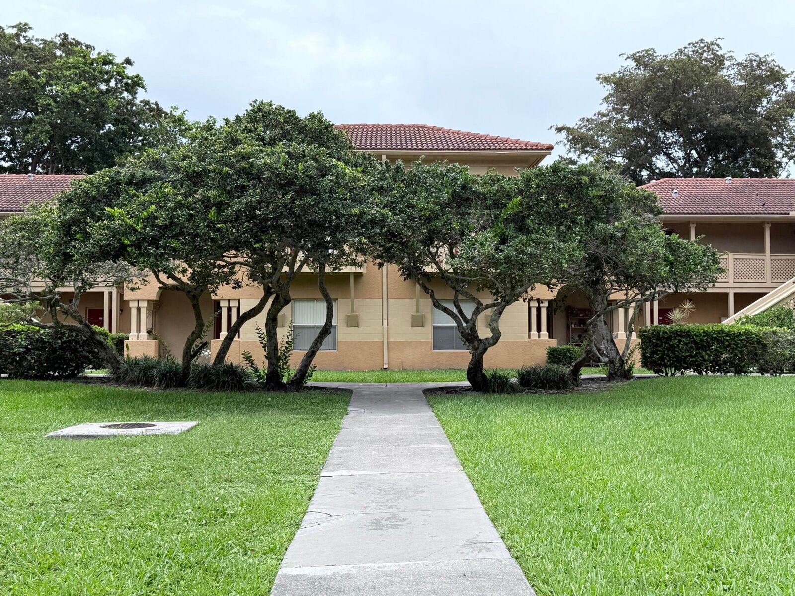 Property Photo:  4799 Via Palm Lakes 1604  FL 33417 