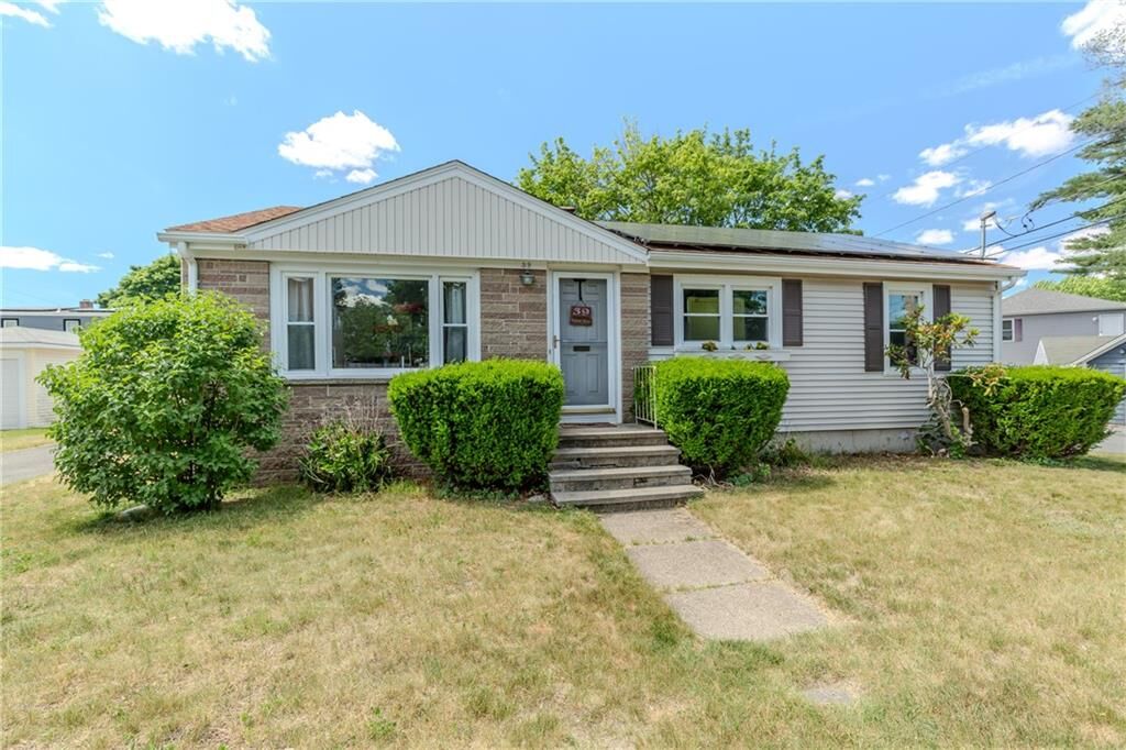 Property Photo: 39 Fairview Avenue RI 02914