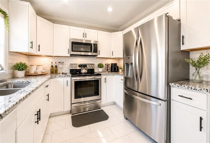 Property Photo:  35 Sisson Street  RI 02909 