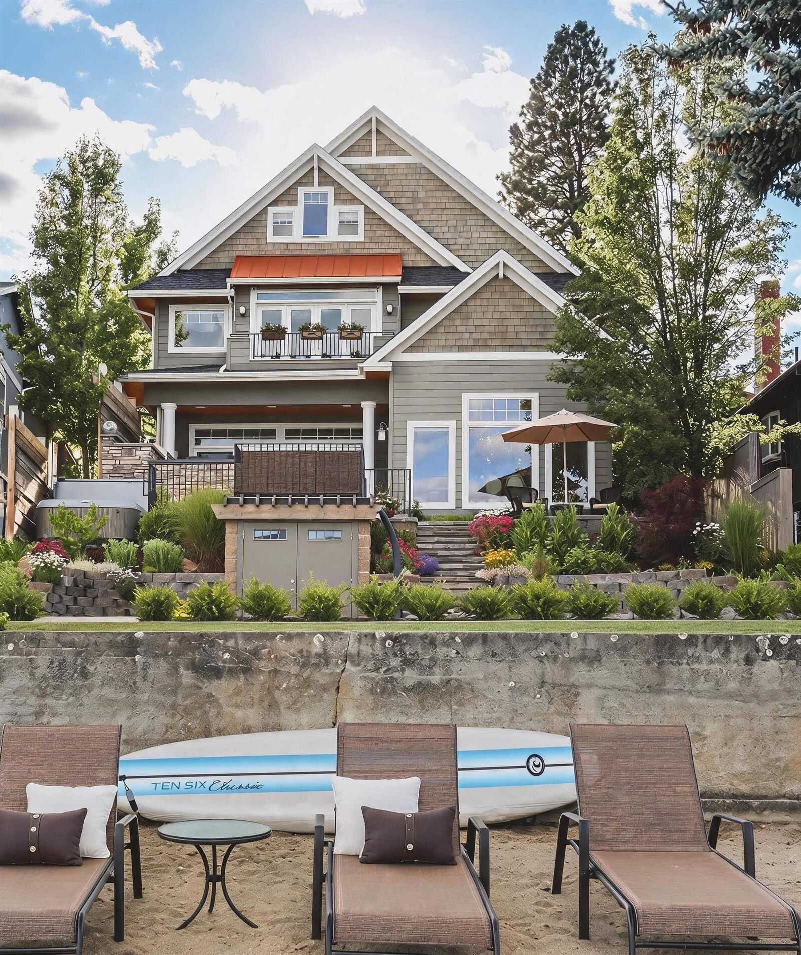 Property Photo:  819 S Liberty Dr  WA 99019 